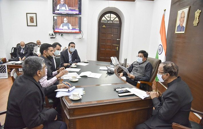 Indian textiles minister Piyush Goyal meeting representatives of NITMA & Wool & Woollens Export Promotion Council in New Delhi on December 6. Pic: twitter.com/PiyushGoyal