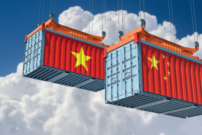 Những ưu điểm và hạn chế khi nhập khẩu từ Trung Quốc luôn tồn tại song song