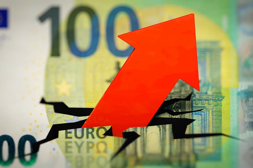 Risks rise in euro area as economic, financial conditions worsen ECB