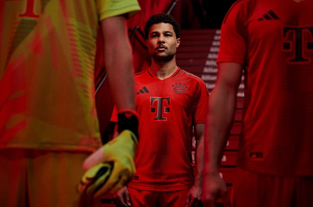 German brand Adidas unveils Triple-Red FC Bayern München kit