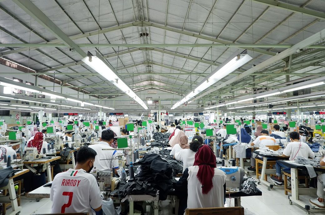 Turkiye's apparel exports drop 6% to 2.67 bn in Jan-Feb 2025