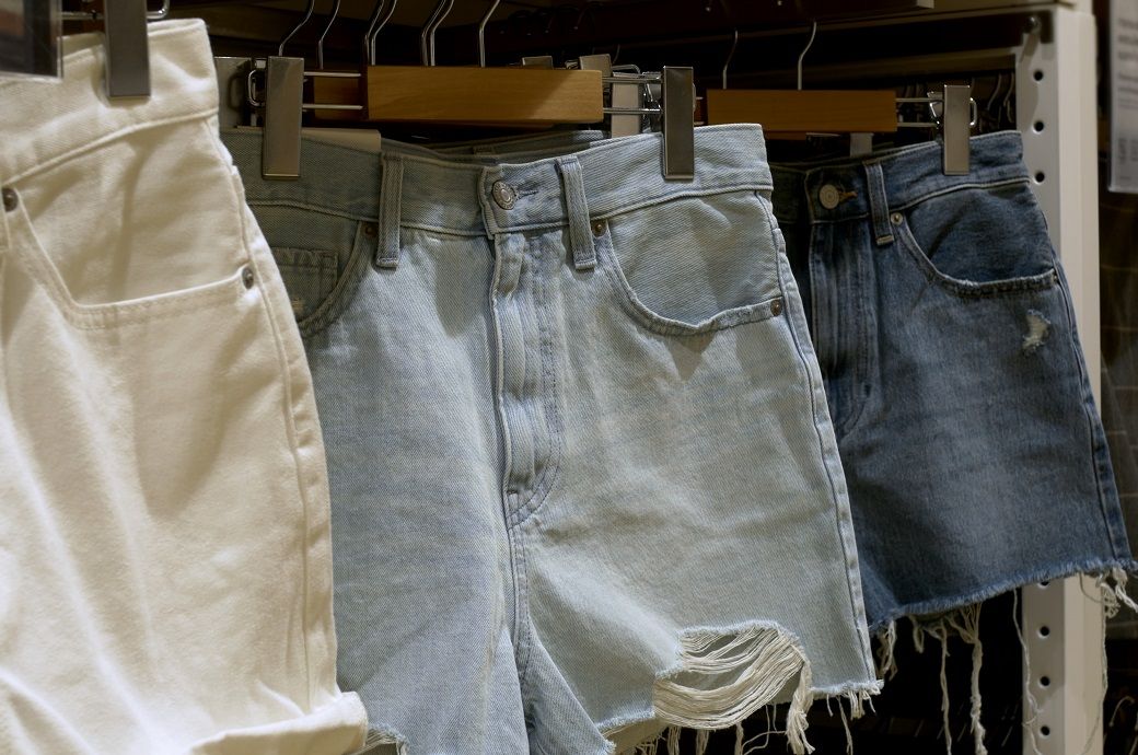 Canada's apparel exports to US jump 28.6% in Jan–May 2025